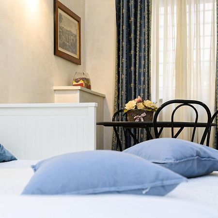 Apartment Julia Guesthouse Ρώμη Εξωτερικό φωτογραφία