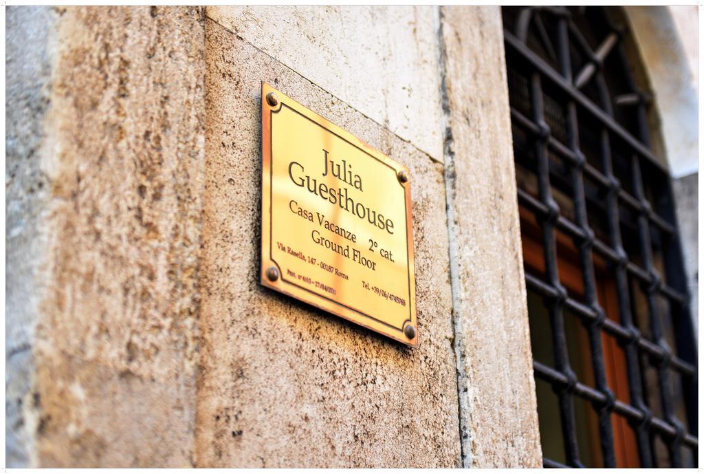 Apartment Julia Guesthouse Ρώμη Εξωτερικό φωτογραφία